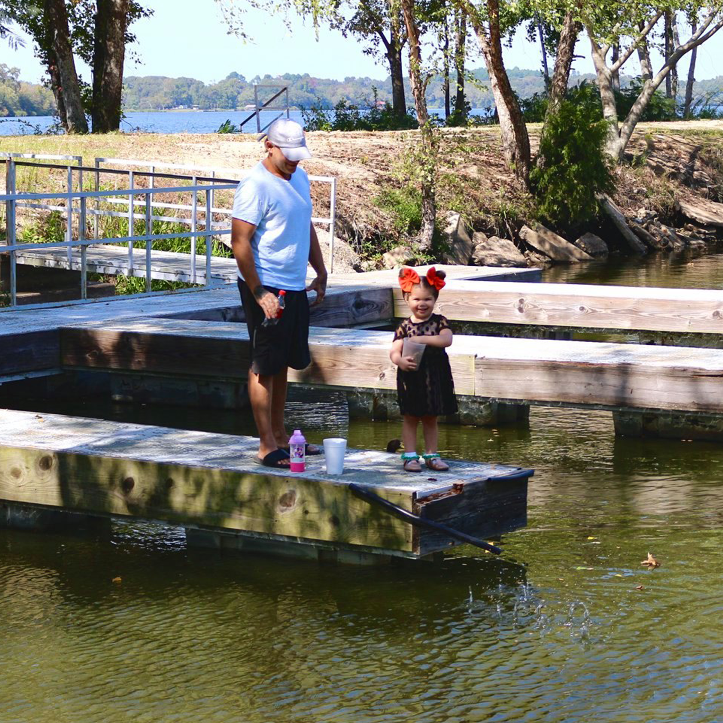 Enjoy the day with your kids fishing on the dock! Lakestore Marina, Winnsboro Texas